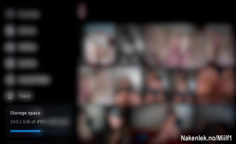 Hei! Bare en litt kjedelig info-post, så vi er ferdige med det.. Jeg er helt ny her. Noen kjenner meg kanskje fra før, men skal gi denne platformen en sjanse. Det kommer derfor litt innhold jeg har filmet eller fotografer tideligere sammen med nye ting 🤗

Jeg har 260GB med content liggende som jeg driver å går gjennom, i tillegg har jeg mange planer med den nye maskinen min, så bare å glede dere.. om dere liker sånt da.. 😇

Er det noe spesielt dere liker å se, så ikke nøl med å spørre... jeg er ei lydig jente, for det meste.. 🤭🥰